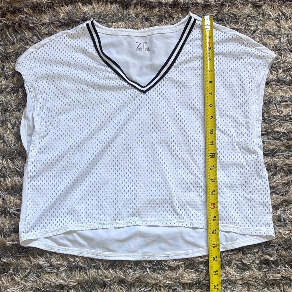 Zella White Mesh V-Neck Tank with Black Trim - Picture 2 of 7